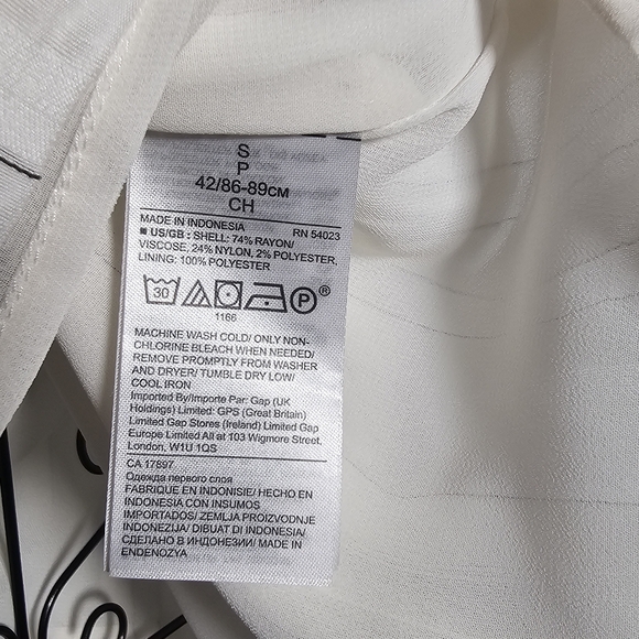 Banana Republic striped off shoulder top size Small - Picture 7 of 7